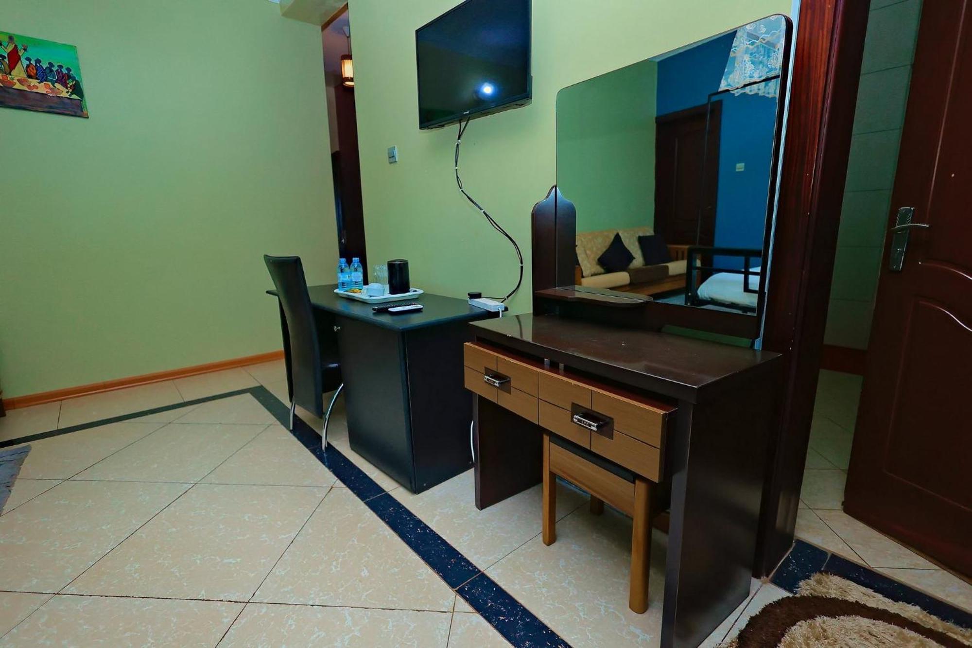 Shine Country Resort Hotel Naziba 외부 사진